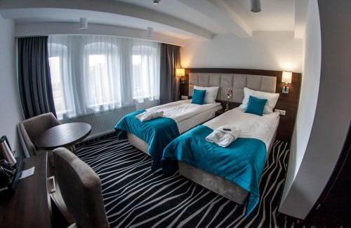 Leszno Cama Y Desayuno | No1 Bed&Breakfast Restauracja ŚNIADANIE I PARKING W CENIE!