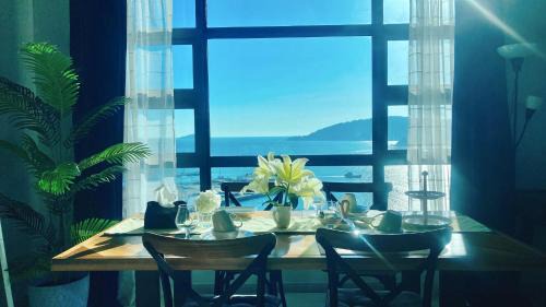 Downtown Kota Kinabalu Apartamento | No1 Revisited Stay-Luxury Corner Seaview, 2bath room-Mango House3