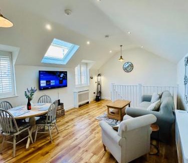 Margate Casa | No3 Little Eaton - Perfectly located town house - By the sea - Free Parking