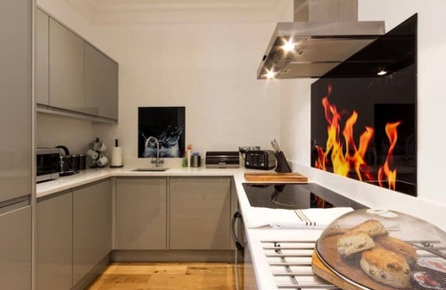 Whitstable Apartamento | No5 Contemporary Coastal Apartment