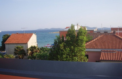 Pakostane Apartamento | No5 Sea View Attic Studio