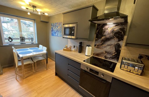 Leamington Spa Apartamento | Firma-Apartamento-Baño Privado-Ground floor