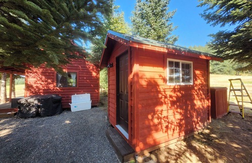 Alvadore Cabina | Noble Forest Cabin