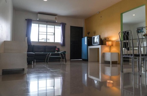Wua Lai Hotel | Noble House
