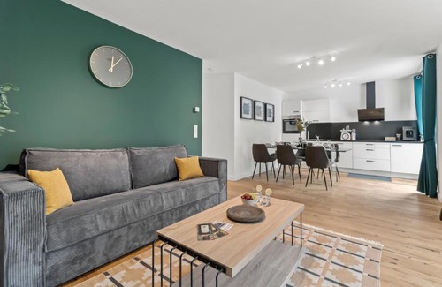 Floridsdorf Apartamento | NobleNest Deluxe - Massage - Kaffee - Arbeitsplatz
