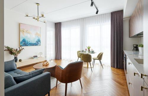 Kalamaja Apartamento | Noblessner Seaside Apartment with Balcony
