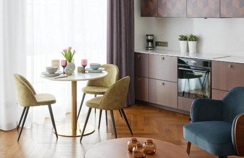Kalamaja Apartamento | Noblessner Seaside Apartment with Balcony