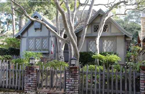 Golden Rectangle Casa | Nobodys Perfect In the Heart of the Golden Rectangle 5 blocks to Beach and Town no hills