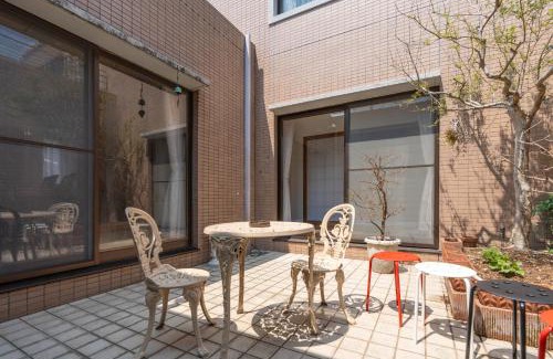 Higashi Ward Apartamento | Nobu House"無料駐車場付き"BBQ可能"最大8人"外庭付き
