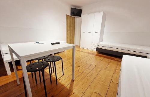 Kielce Casa | Noclegi Kielce - Dom nad rzeką - pokoje