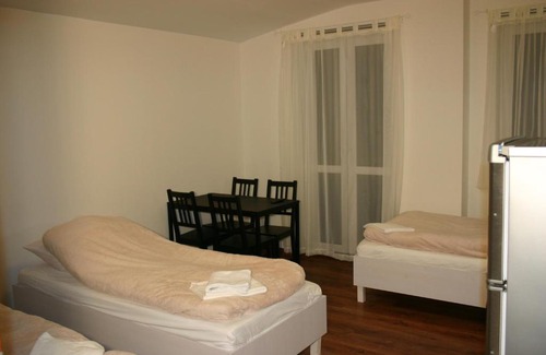 Piastow Casa | Noclegi Piastow