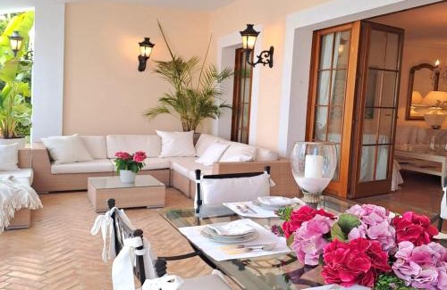 Nueva Milla de Oro Villa | Noctua villa luxury paraíso estepona 001