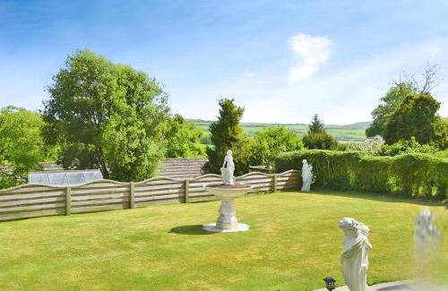 Newport Casa | Nodgham Lane