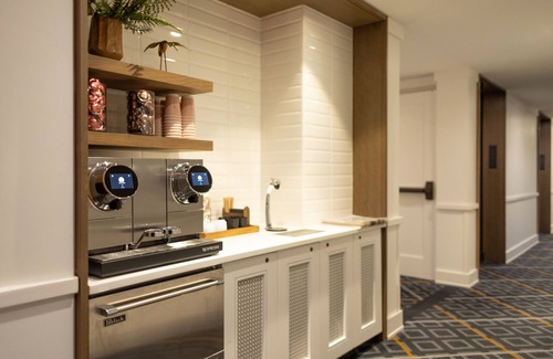 Downtown Nashville Hotel | Noelle