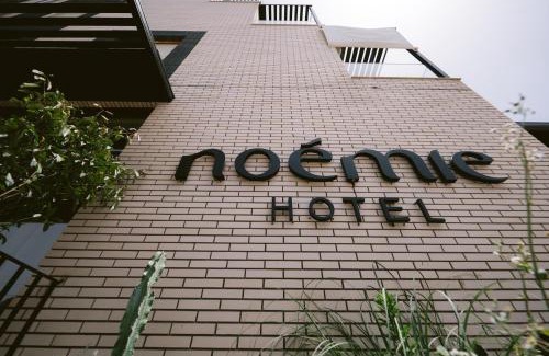 Himare Hotel | Noemie Hotel