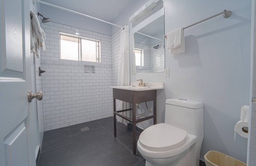 North Hollywood Hotel | NOHO Hotel near Universal Studios Hollywood