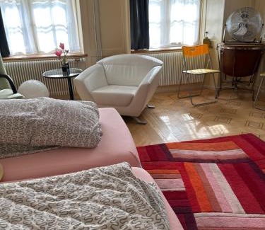 Luchsingen Casa | Noisy but cosy stay near stunning sights
