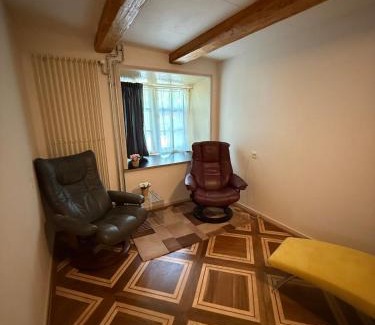 Luchsingen Casa | Noisy but cosy stay near stunning sights