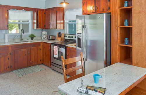 Laurel Cabaña | Nokomis Beach Bungalow