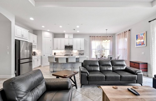 Laurel Casa | Nokomis Retreat with Heated Community Pool, Tennis, Pickleball & 3 Ensuite BR
