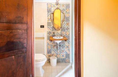 Noli Apartamento | Noli centro, Ampia Casa stile Kinfolk