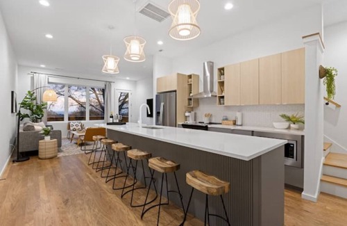 East Ridge Casa | Nomad-An Atomic Ridge Home