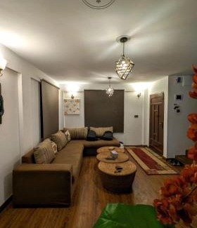Murree Cabina | Nomad Living -Hillside Harmony