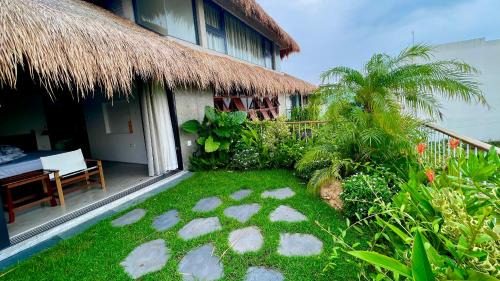 Cam An Villa | Nongnia Beach Villa