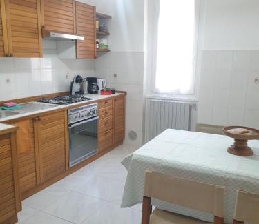 Tirano Apartamento | Nonna Merj