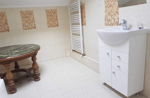 Bucharest Hotel | Nonna Mia Hotel