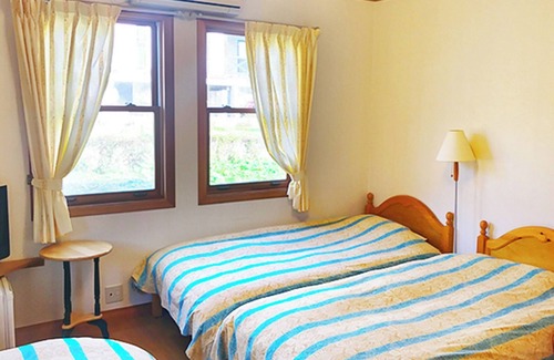 Minamiuonuma Hotel | Nonsmoking 12 people Comfortable Westernstyl / Minamiuonuma Niigata