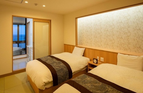 Kyotango Hotel | Nonsmoking 4 people Special room with ocean view 6th and 7th floors Spring seasonal banquet / Kyotango Kyōto