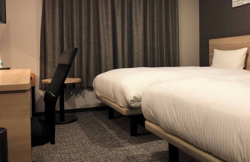 Nakanoshima Hotel | Nonsmoking Twin room breakfast included Smile / Osaka Ōsaka