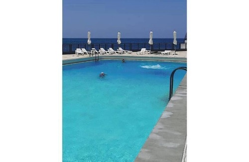 Tabarja Apartamento | Nonstop electricity 1 bedroom beachfront apartment & Seaview Family Duplex