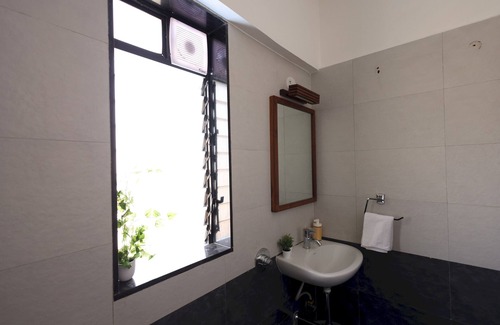 Vile Parle West Apartamento | Nook&Co - Vile Parle 6