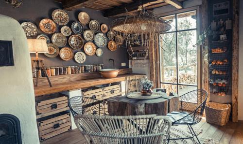 Suncuius Casa | Nooks by AdyBeca - Balnaca Traditional Nook
