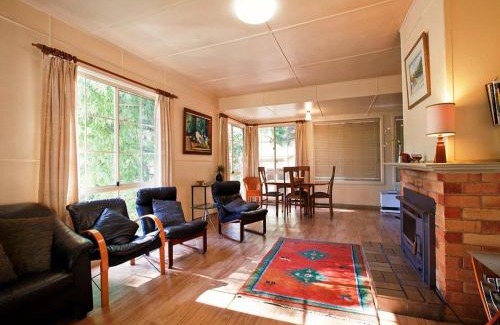 Halls Gap Casa | Noonameena Cottage