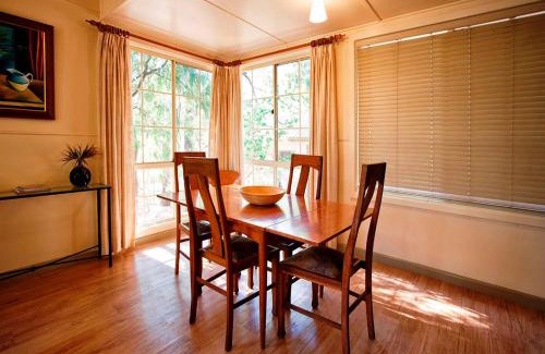 Halls Gap Casa | Noonameena Cottage