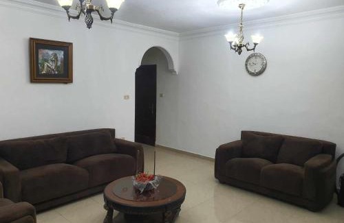 Al Jubeiha Apartamento | Noor Apartment