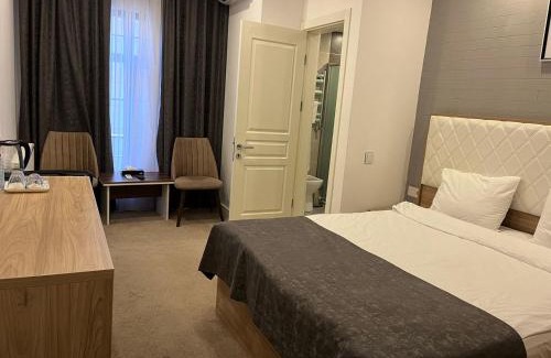 Bayil Hotel | Noor-ZamZam-Madinah Halal Hotels Group