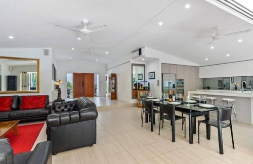 Noosaville Casa | Noosa River Oasis - Inground Pool