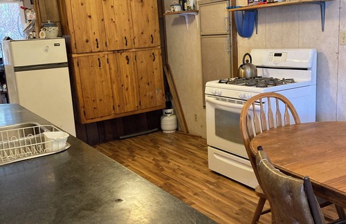 Nootka Island Casa | Nootka Island Fishing Cabin