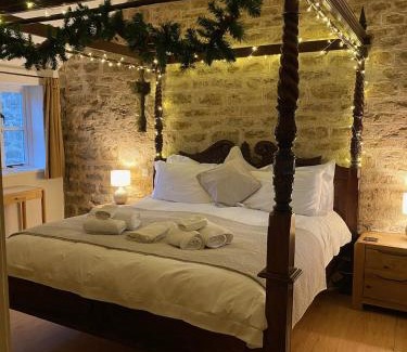 Bridport Casa | Norburton Hall Cottages