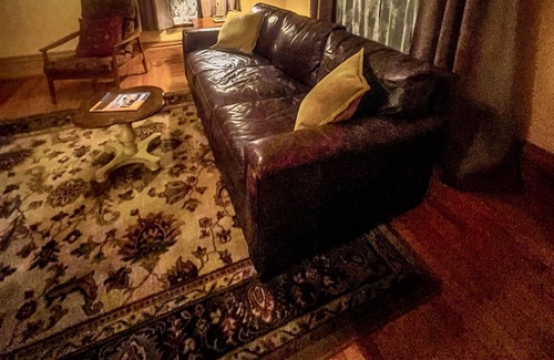 Upper Peninsula Michigan Apartamento | Nordic Belle Retreat 1896 lower level Queen Anne Victorian