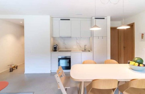Flims Apartamento | Nordic design apartment ski/bike/hike in and out