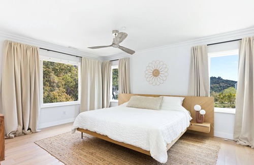 Malibu Casa | Nordic Farmhouse in Malibu Wine Country