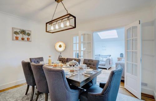 Heacham Casa | Norfolk Luxe Beach House Sleeps 8 Dog friendly