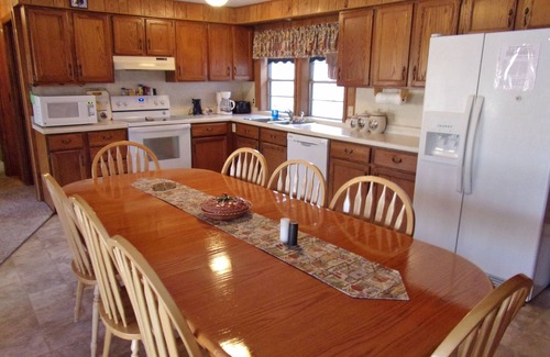Gamaliel Casa | Hermosa vista al lago Home-Walk a Waters Edge! Lujo pagable.