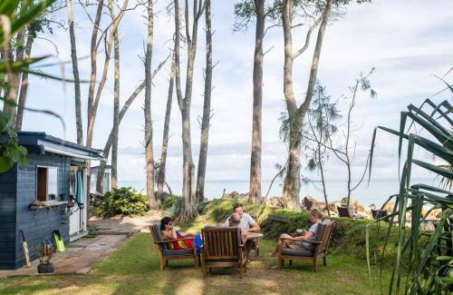 Amity Point Casa | Norm's Place + Waterfront House + Beachfront