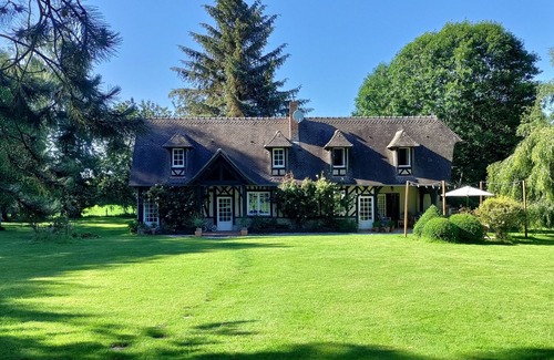 Le Planquay Casa | Norman house in majestic grounds with heated swimming pool